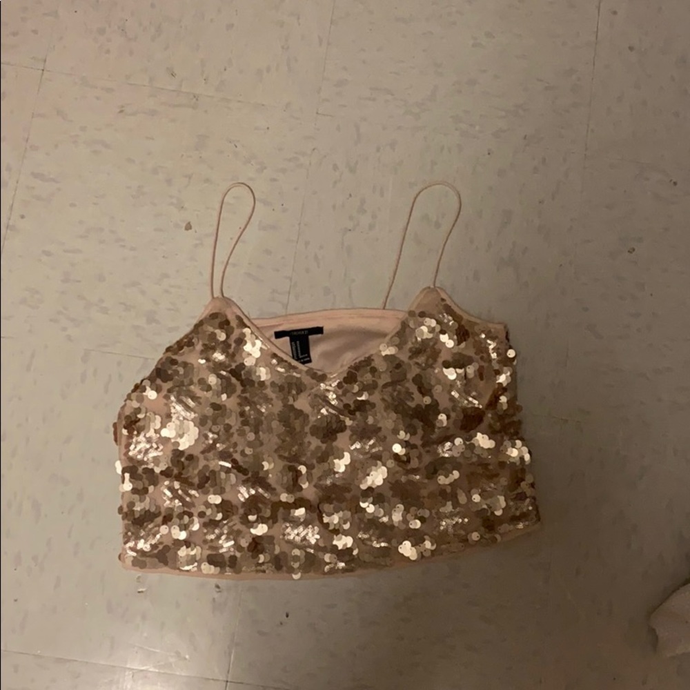 Cropped sparkly tank top